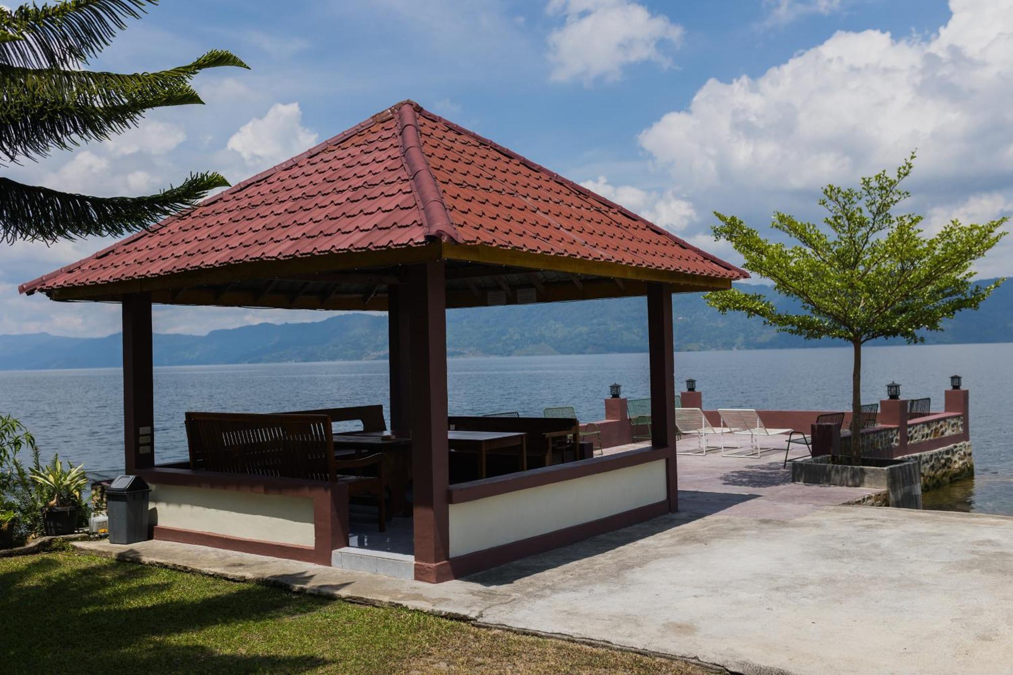 Gokhon Guest House Tuktuk Siadong Exterior foto