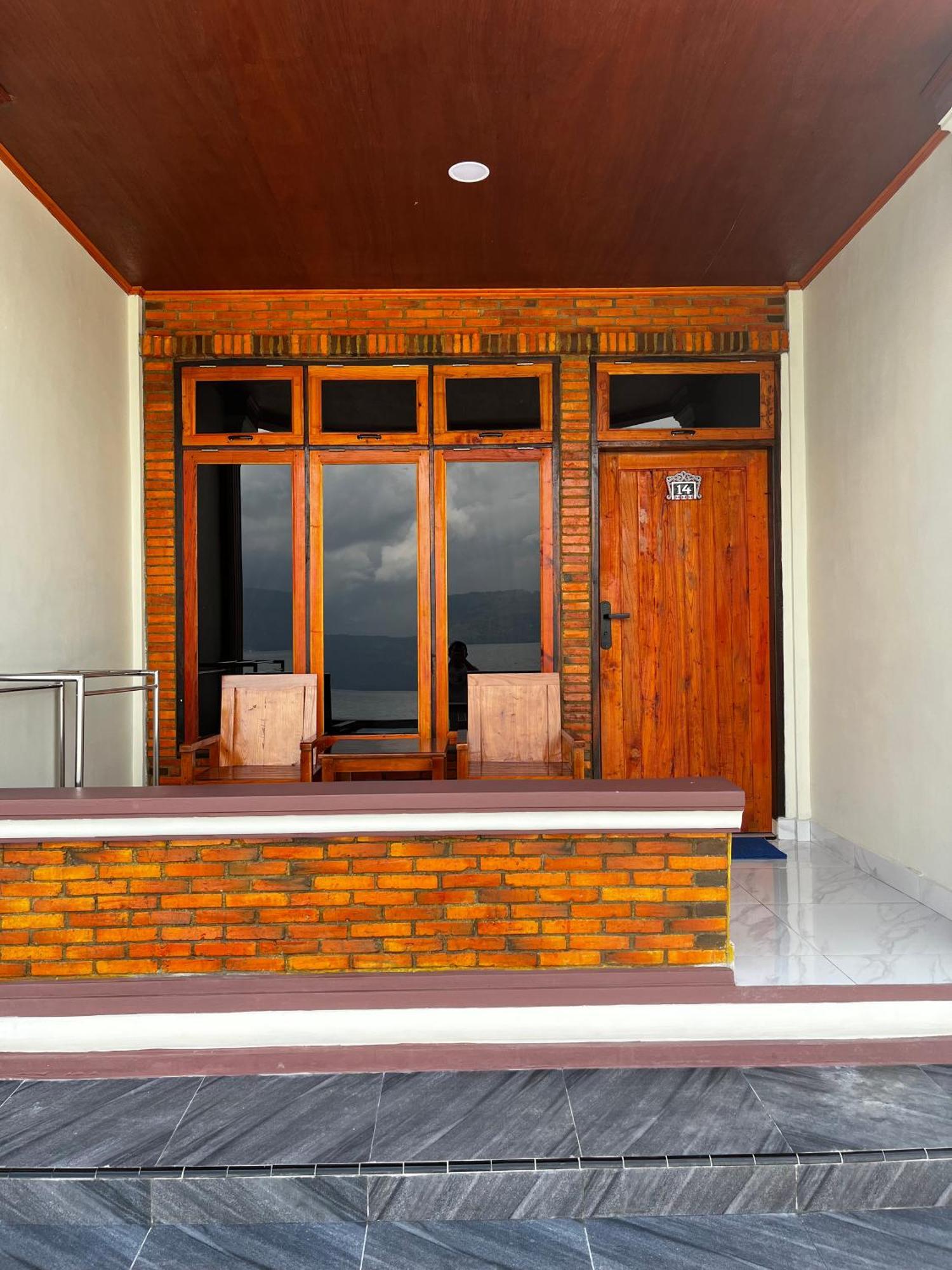 Gokhon Guest House Tuktuk Siadong Exterior foto